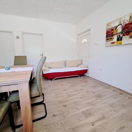 Apartmani Postonjski Privlaka  Exterior foto
