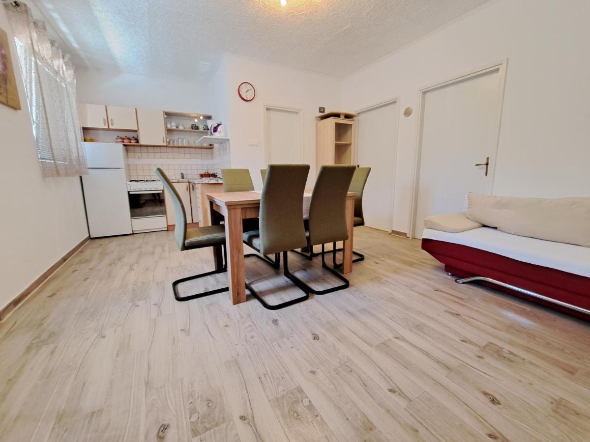 Apartmani Postonjski Privlaka  Exterior foto