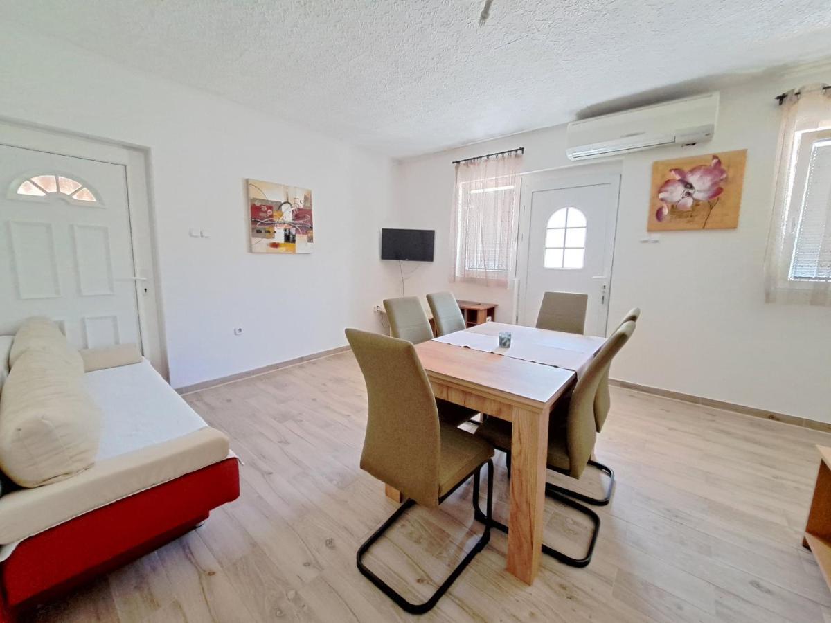 Apartmani Postonjski Privlaka  Exterior foto